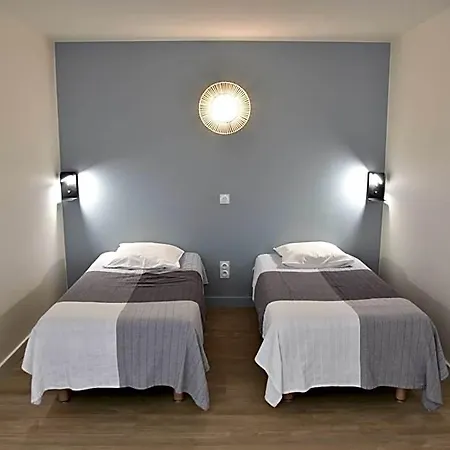 Le Grand Large Hotel *